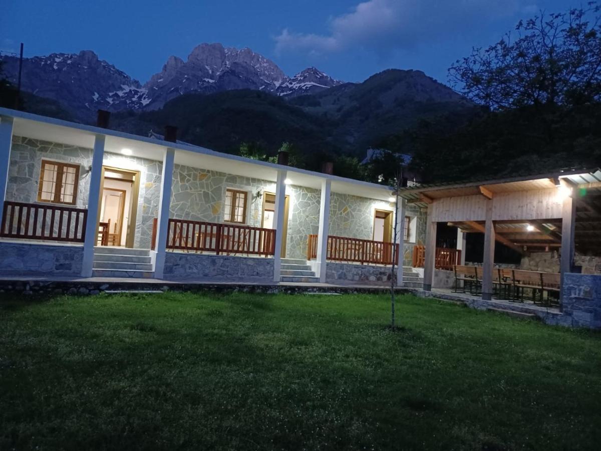 Buni Shqipes Villa Theth Exterior photo