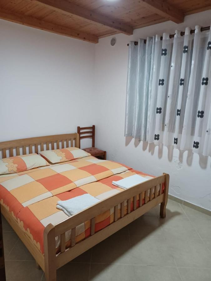 Buni Shqipes Villa Theth Exterior photo