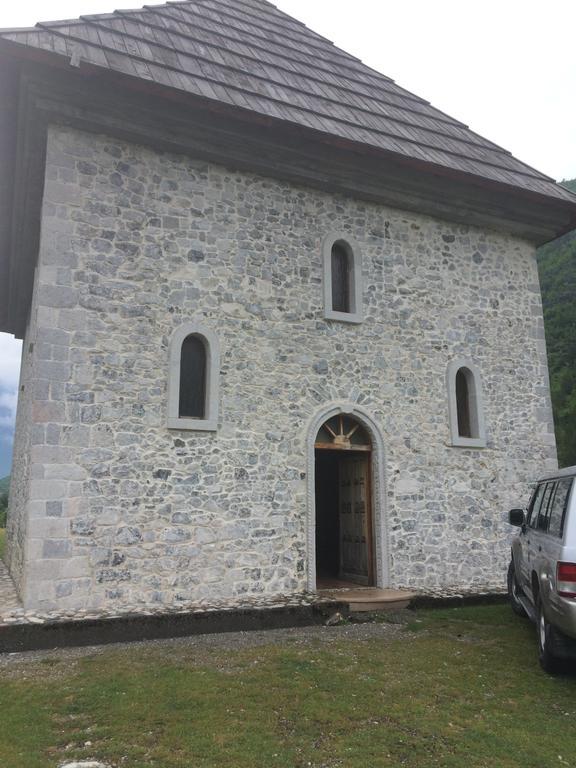 Buni Shqipes Villa Theth Exterior photo