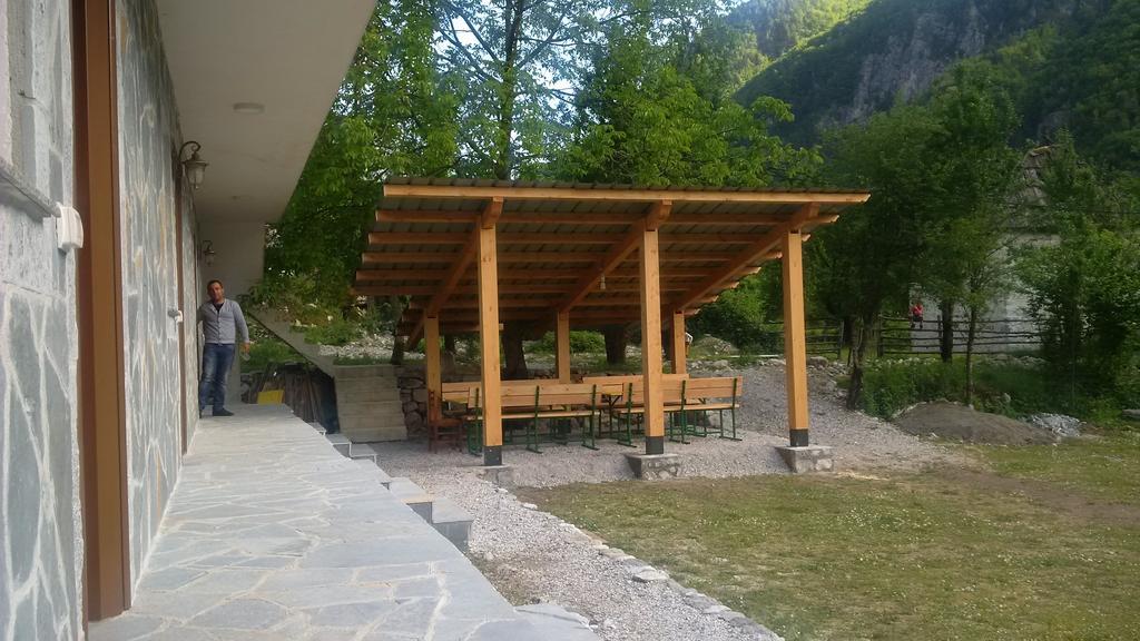 Buni Shqipes Villa Theth Exterior photo