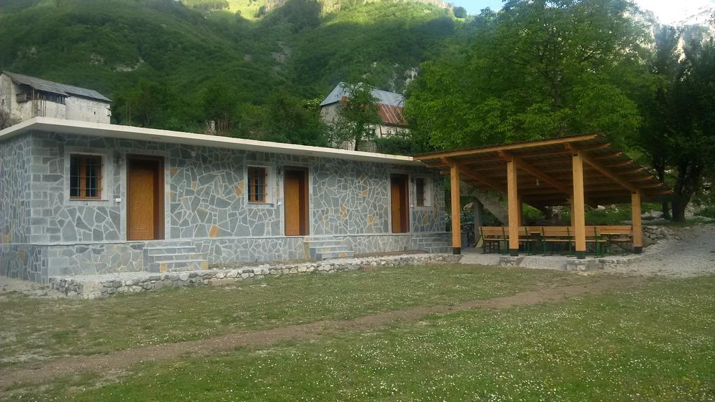 Buni Shqipes Villa Theth Exterior photo